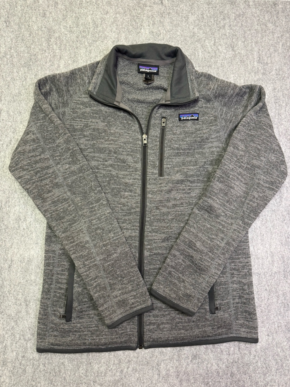 Patagonia Gray Fleece Jacket with Multicolor Logo